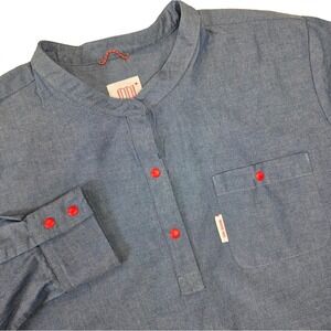 Topo Designs Womens LARGE Chambray Popover Top Mandarin Collar Red Snaps Pockets